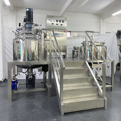 Präzise Vakuum-Emulgationsmischer 220V / 380V Körpercreme-Herstellmaschine