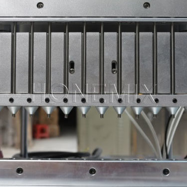 220V automatische Lippenstiftmaschine mit 12 Düsen Lippstiftfüllmaschine