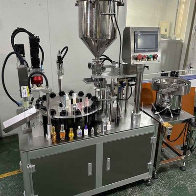 Rotationelle Quantitative Creme Füllmaschine 220V für Lippenglanz Concealer