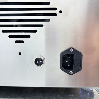Füllmaschine für Flaschen mit Flüssigkeit Halb-Auto-Magnetpumpe Füllmaschine mit vier Köpfen