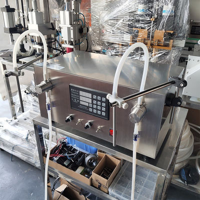 Kleine Flaschenfüllmaschine Doppelkopf Waschmittelfüllmaschine