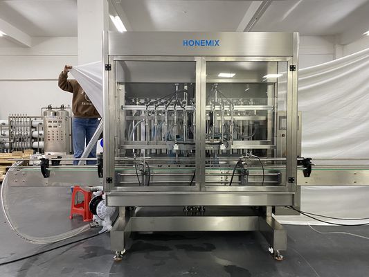 Füllmaschine mit 10 Düsen