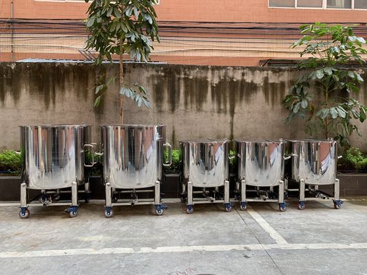 Sanitäre RO-Wasseraufbereitungsanlage Tank Edelstahl Halböffentaktenlager