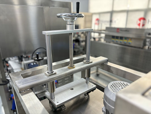 Automatische Verpackungsmaschine zur Filmschrumpfung mit einer Kapazität von 0-15 Paketen/min